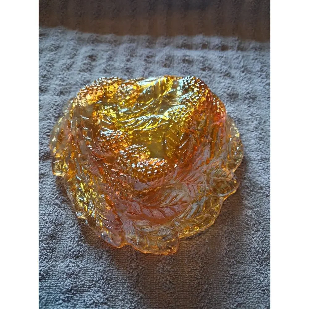 Carnival Glass Bowl Loganberry & Leaf by Indiana Glass Co. 7.25